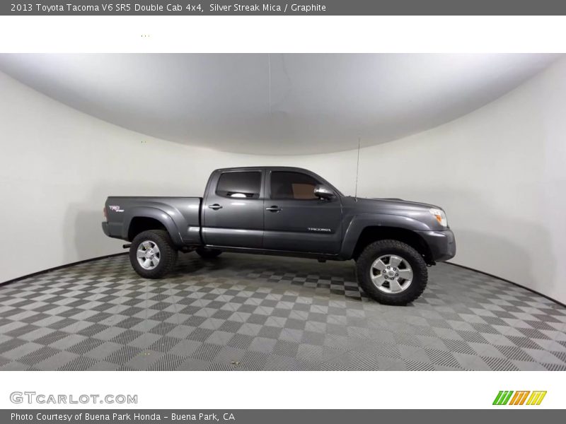 Silver Streak Mica / Graphite 2013 Toyota Tacoma V6 SR5 Double Cab 4x4