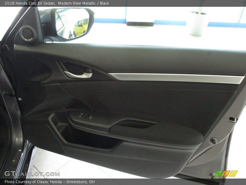 Modern Steel Metallic / Black 2018 Honda Civic EX Sedan