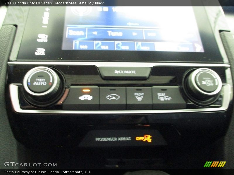 Modern Steel Metallic / Black 2018 Honda Civic EX Sedan