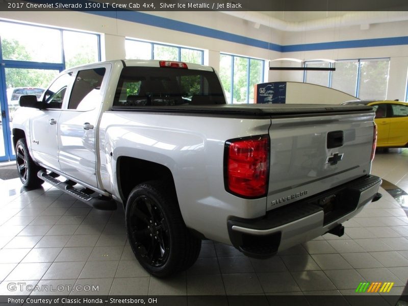 Silver Ice Metallic / Jet Black 2017 Chevrolet Silverado 1500 LT Crew Cab 4x4