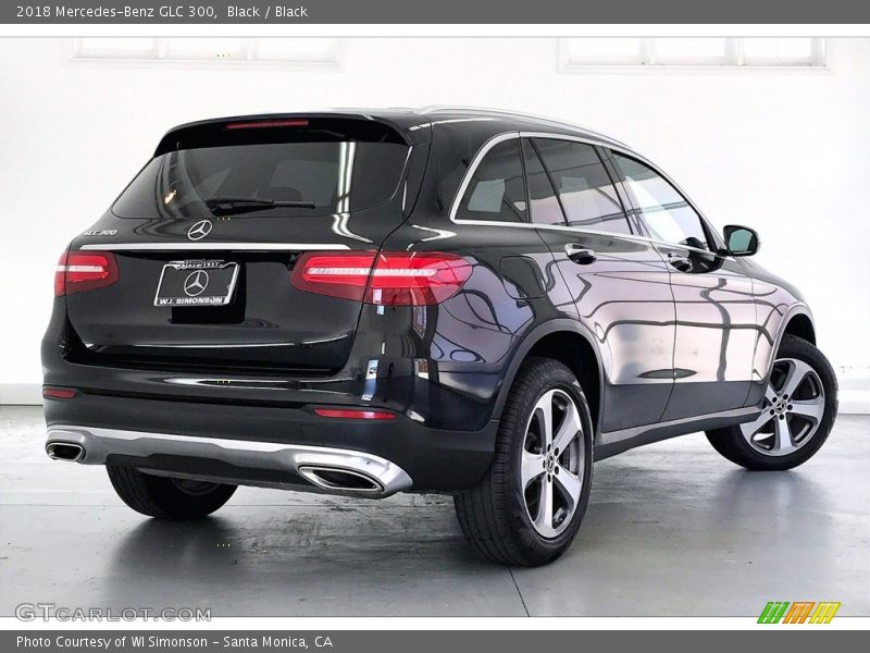 Black / Black 2018 Mercedes-Benz GLC 300