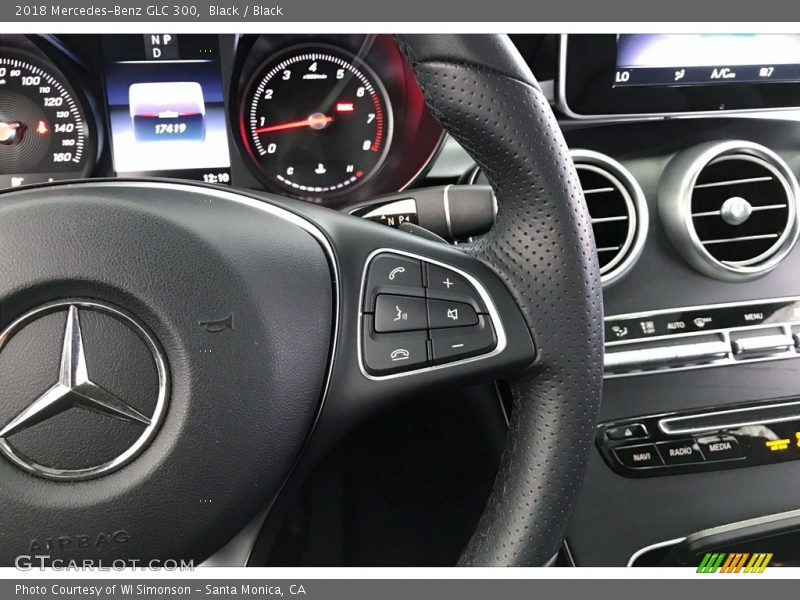 Black / Black 2018 Mercedes-Benz GLC 300