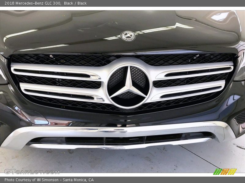 Black / Black 2018 Mercedes-Benz GLC 300