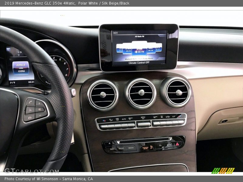 Polar White / Silk Beige/Black 2019 Mercedes-Benz GLC 350e 4Matic