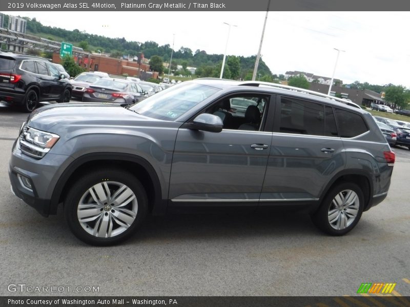 Platinum Gray Metallic / Titan Black 2019 Volkswagen Atlas SEL 4Motion