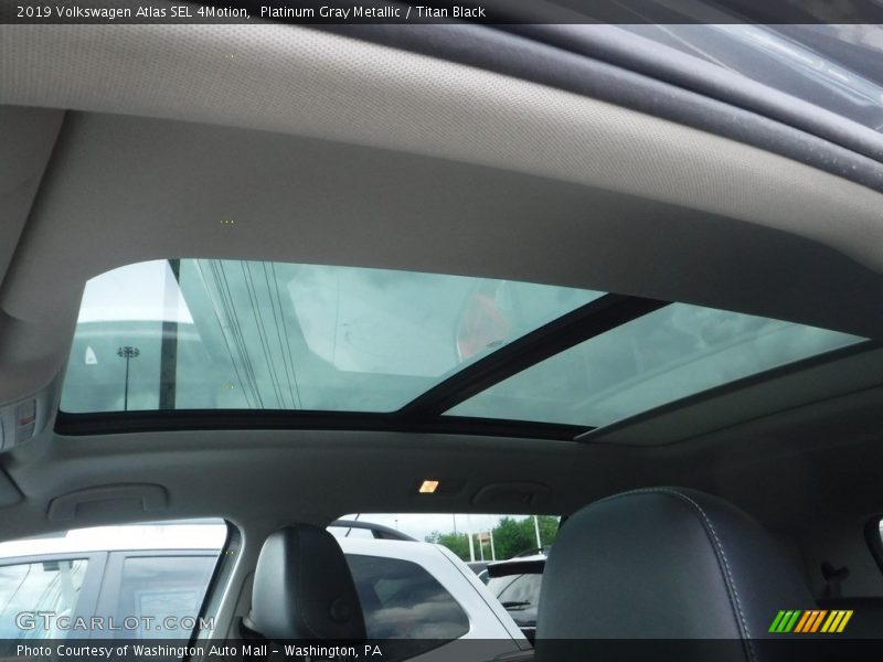 Platinum Gray Metallic / Titan Black 2019 Volkswagen Atlas SEL 4Motion