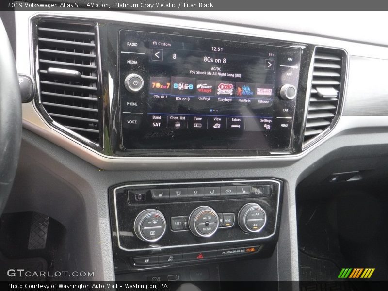 Platinum Gray Metallic / Titan Black 2019 Volkswagen Atlas SEL 4Motion