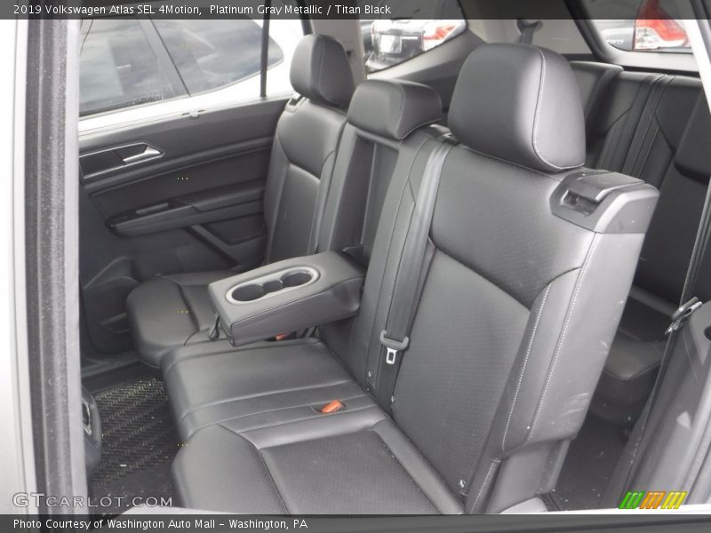 Platinum Gray Metallic / Titan Black 2019 Volkswagen Atlas SEL 4Motion