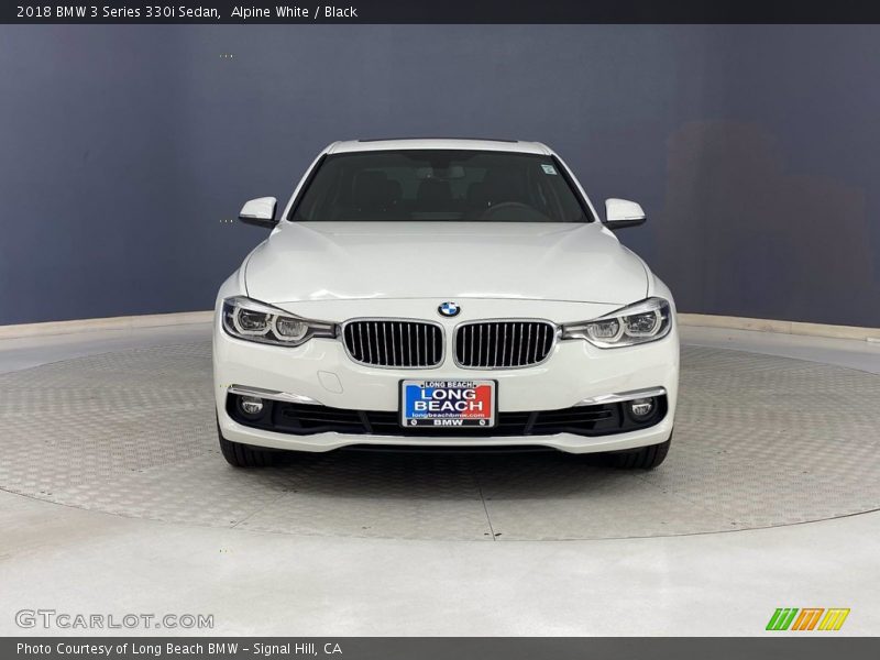 Alpine White / Black 2018 BMW 3 Series 330i Sedan