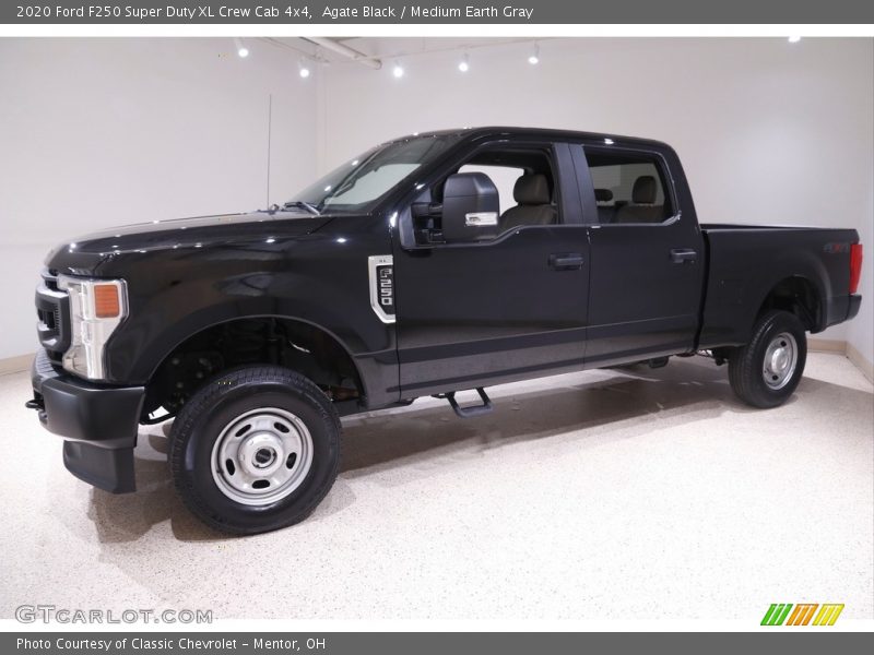 Agate Black / Medium Earth Gray 2020 Ford F250 Super Duty XL Crew Cab 4x4