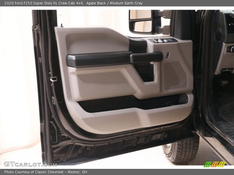 Agate Black / Medium Earth Gray 2020 Ford F250 Super Duty XL Crew Cab 4x4