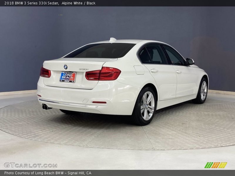 Alpine White / Black 2018 BMW 3 Series 330i Sedan
