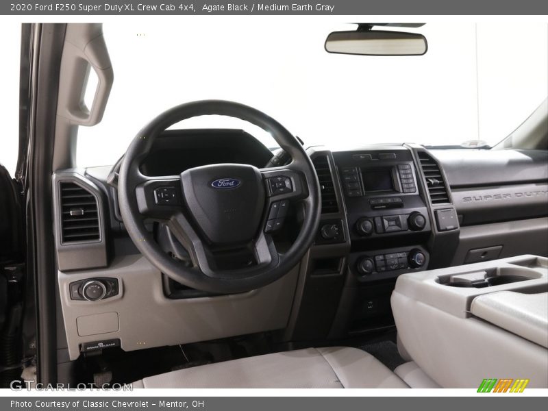 Agate Black / Medium Earth Gray 2020 Ford F250 Super Duty XL Crew Cab 4x4