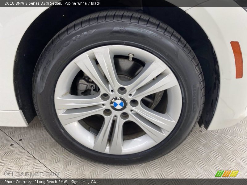 Alpine White / Black 2018 BMW 3 Series 330i Sedan