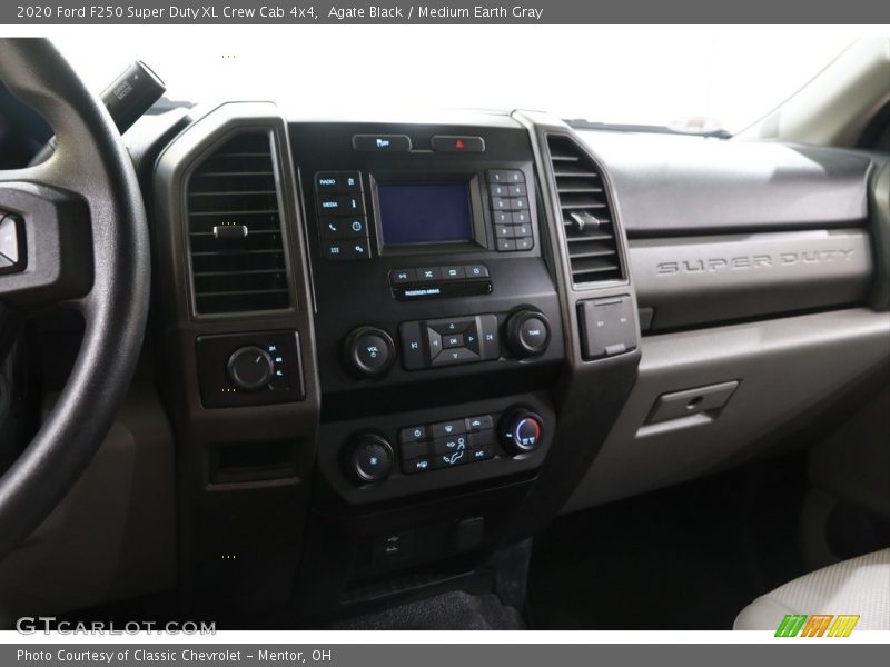 Agate Black / Medium Earth Gray 2020 Ford F250 Super Duty XL Crew Cab 4x4