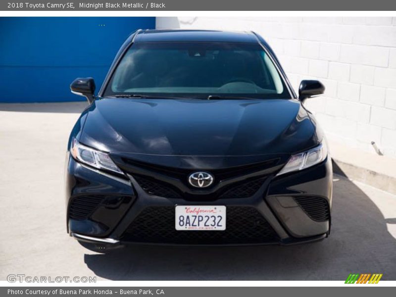 Midnight Black Metallic / Black 2018 Toyota Camry SE