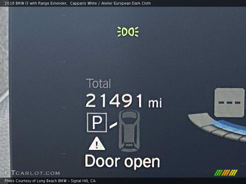 Capparis White / Atelier European Dark Cloth 2018 BMW i3 with Range Extender