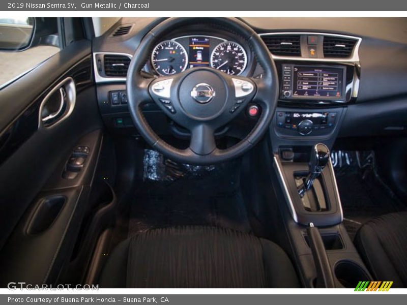 Gun Metallic / Charcoal 2019 Nissan Sentra SV