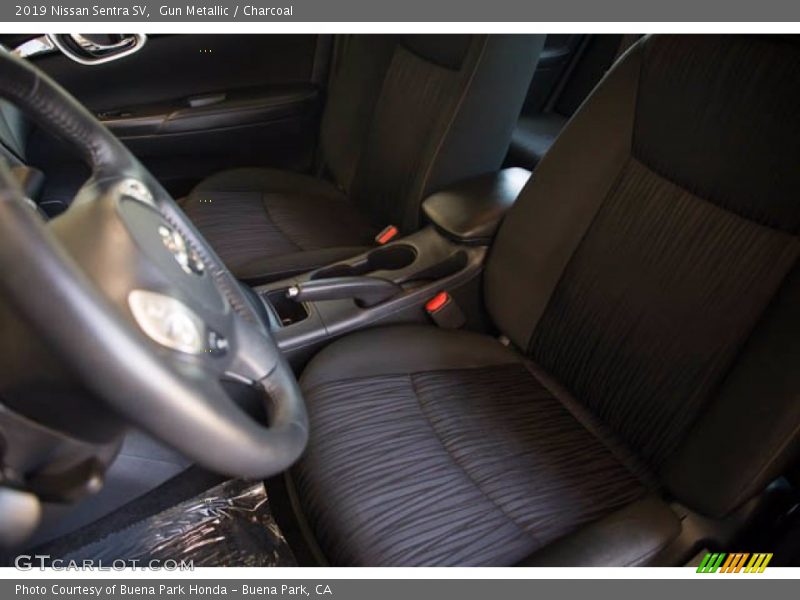 Gun Metallic / Charcoal 2019 Nissan Sentra SV