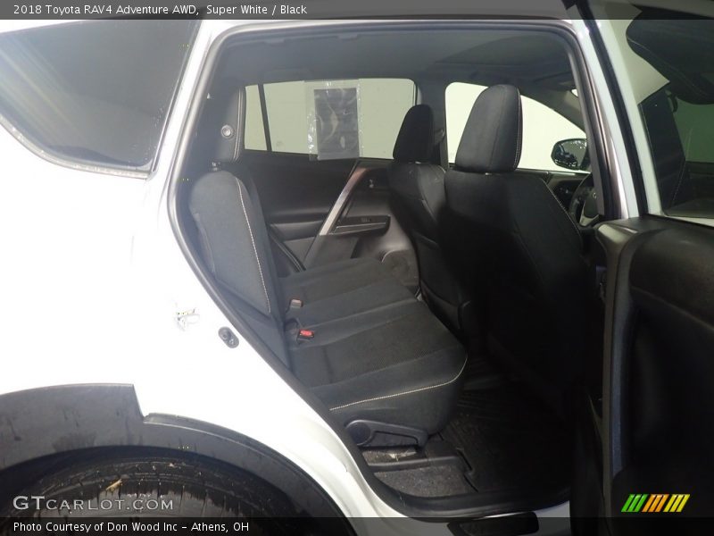 Super White / Black 2018 Toyota RAV4 Adventure AWD