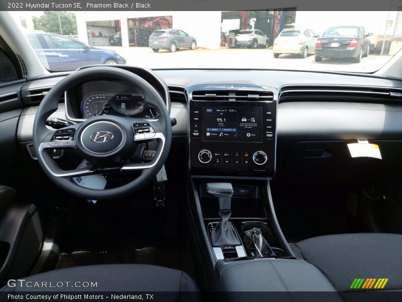 Phantom Black / Black 2022 Hyundai Tucson SE