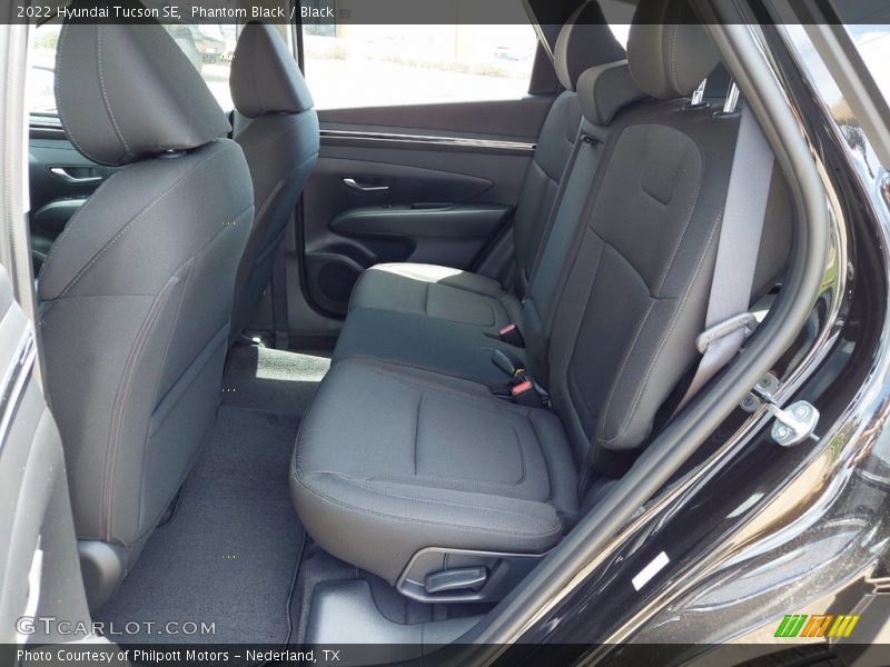 Phantom Black / Black 2022 Hyundai Tucson SE