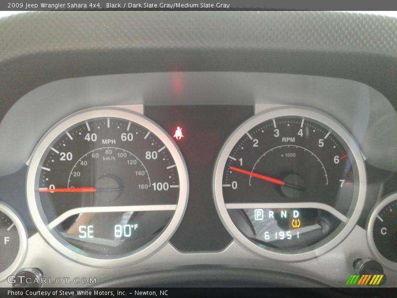 Black / Dark Slate Gray/Medium Slate Gray 2009 Jeep Wrangler Sahara 4x4
