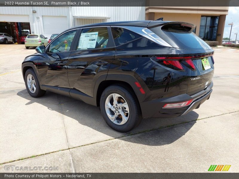 Phantom Black / Black 2022 Hyundai Tucson SE