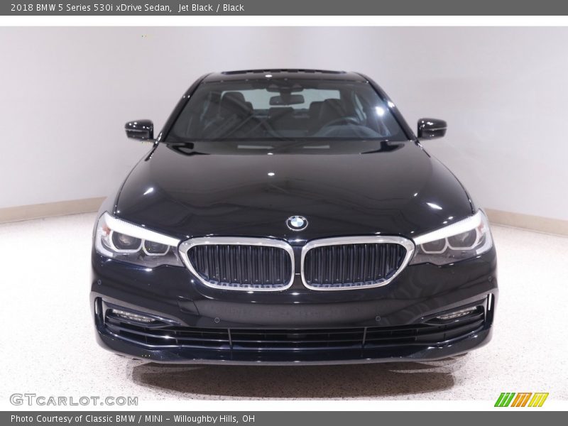 Jet Black / Black 2018 BMW 5 Series 530i xDrive Sedan