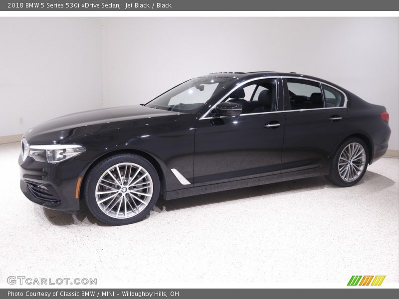 Jet Black / Black 2018 BMW 5 Series 530i xDrive Sedan