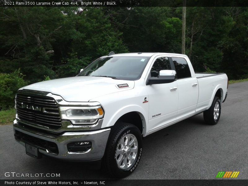 Bright White / Black 2021 Ram 3500 Laramie Crew Cab 4x4
