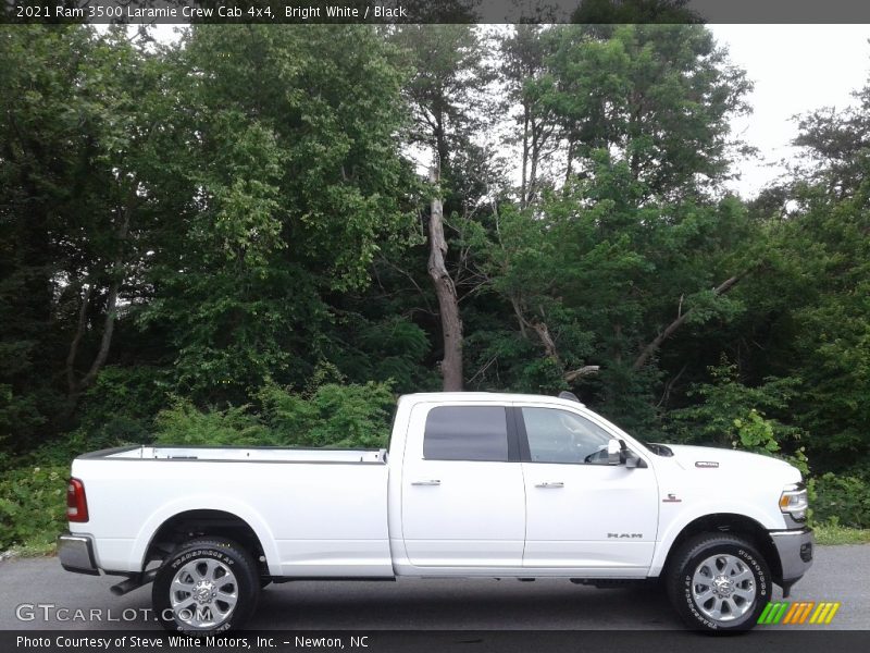 Bright White / Black 2021 Ram 3500 Laramie Crew Cab 4x4