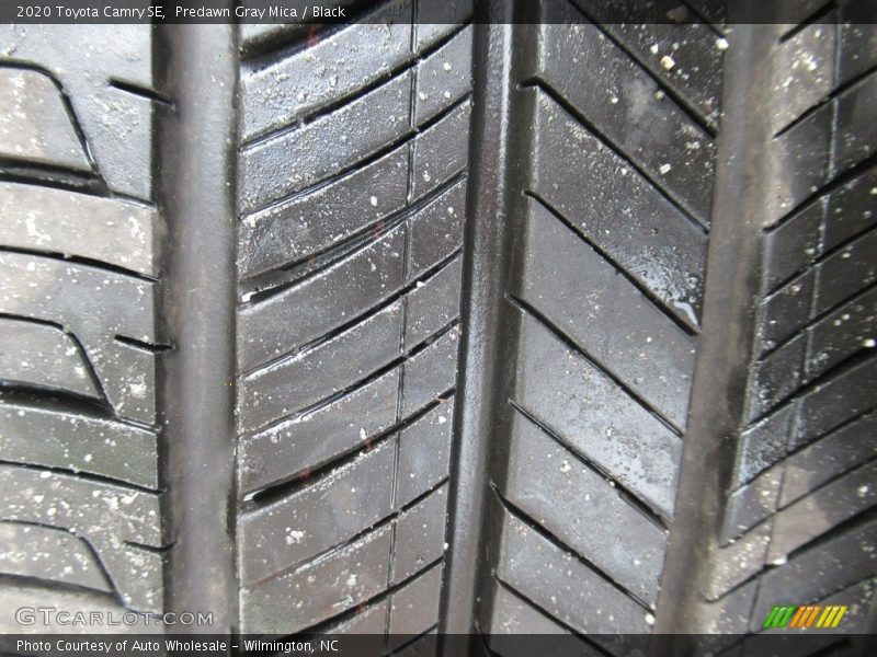 Predawn Gray Mica / Black 2020 Toyota Camry SE