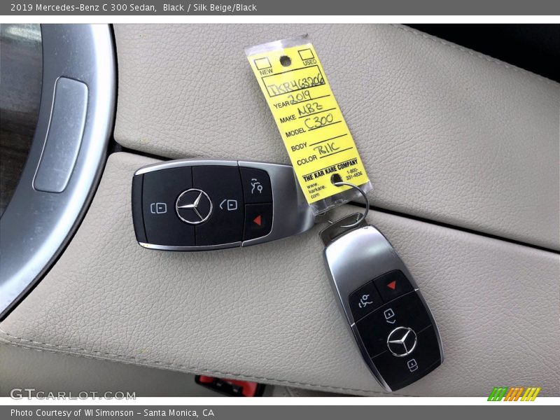 Black / Silk Beige/Black 2019 Mercedes-Benz C 300 Sedan