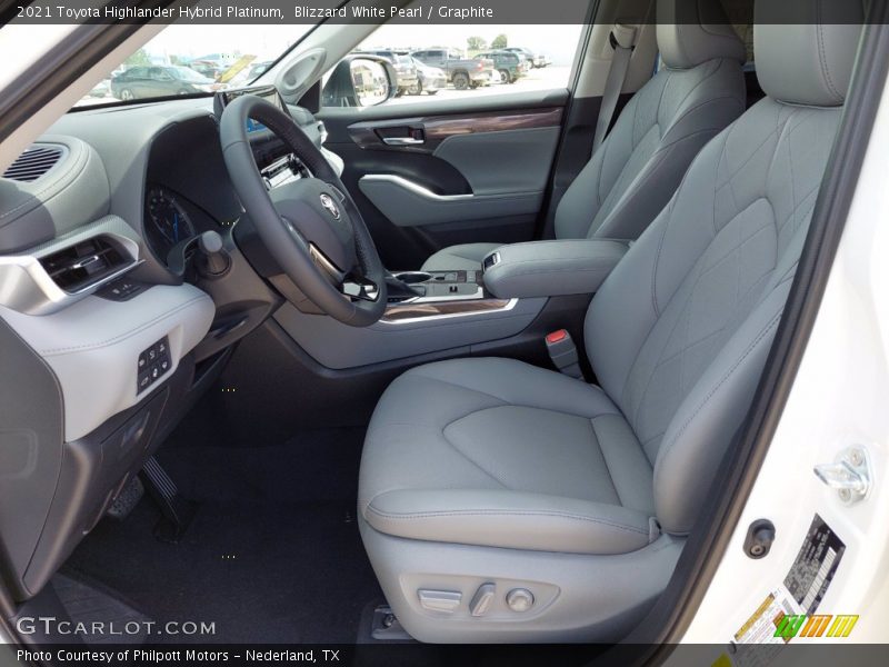 Blizzard White Pearl / Graphite 2021 Toyota Highlander Hybrid Platinum