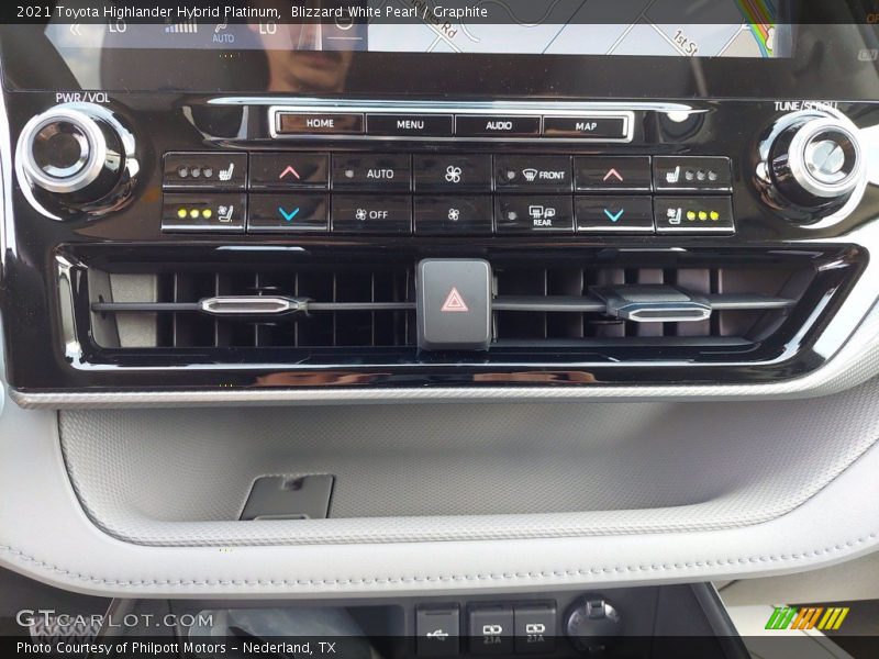 Blizzard White Pearl / Graphite 2021 Toyota Highlander Hybrid Platinum