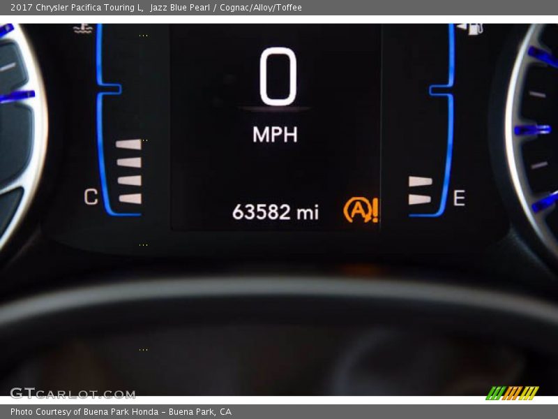 Jazz Blue Pearl / Cognac/Alloy/Toffee 2017 Chrysler Pacifica Touring L