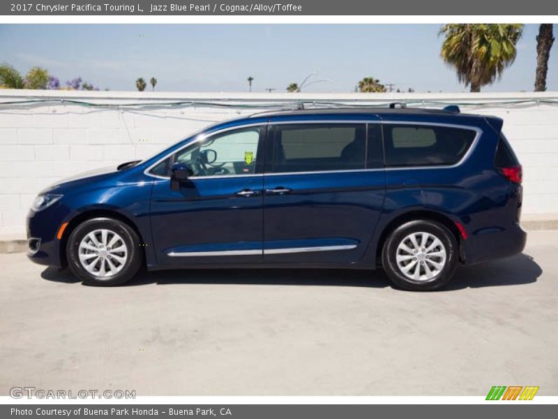 Jazz Blue Pearl / Cognac/Alloy/Toffee 2017 Chrysler Pacifica Touring L