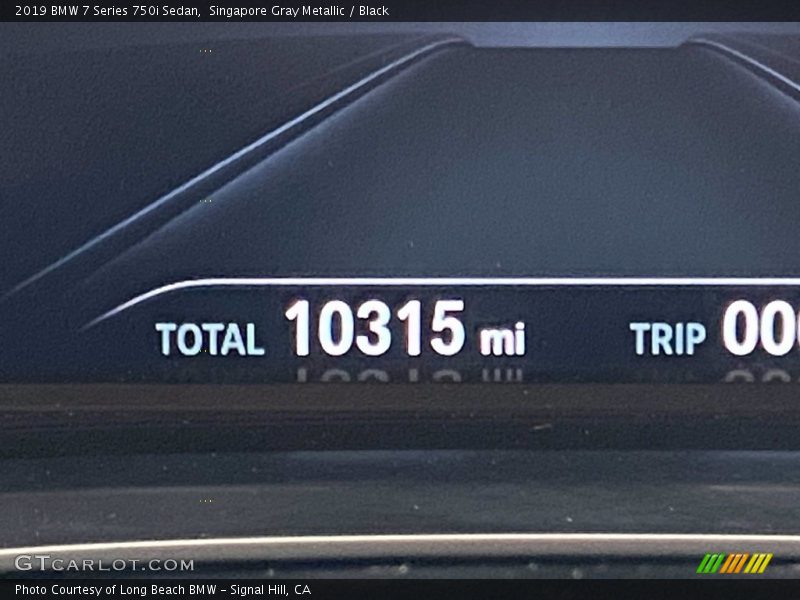 Singapore Gray Metallic / Black 2019 BMW 7 Series 750i Sedan