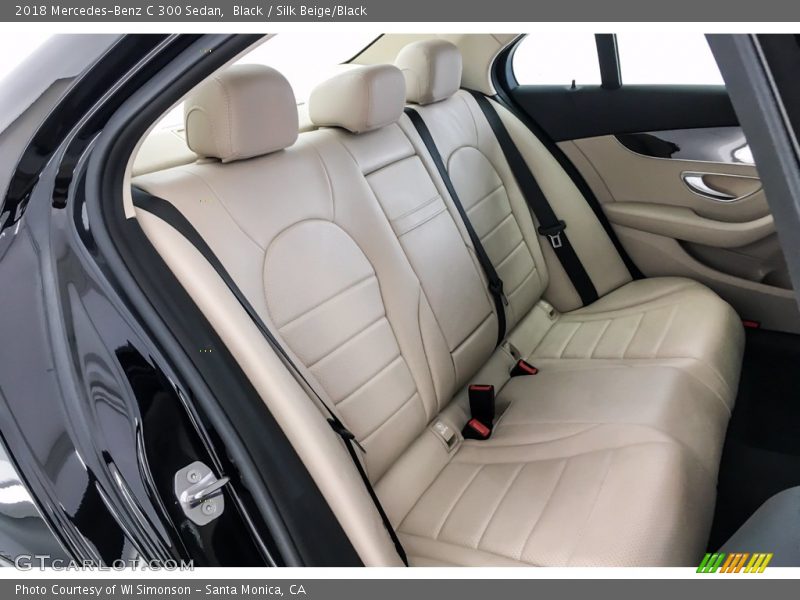 Black / Silk Beige/Black 2018 Mercedes-Benz C 300 Sedan