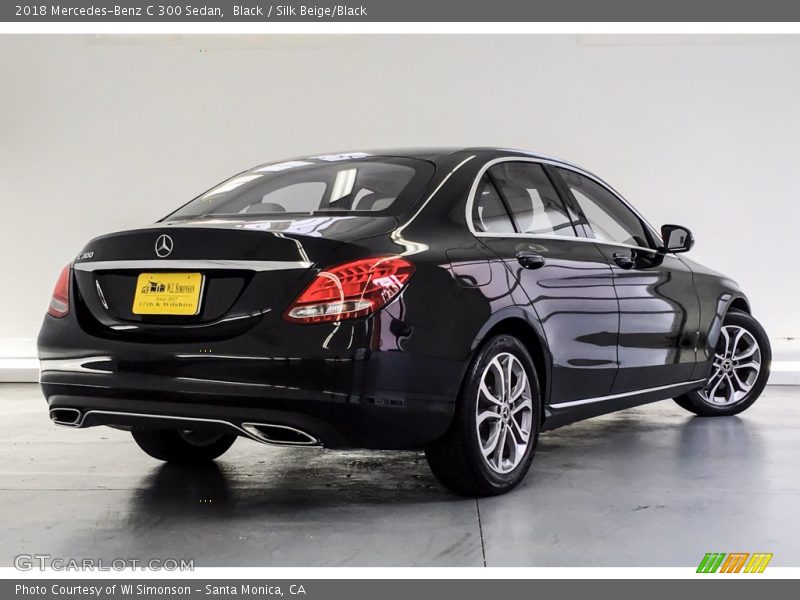 Black / Silk Beige/Black 2018 Mercedes-Benz C 300 Sedan