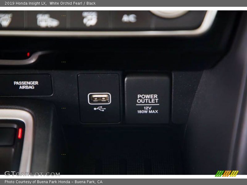 White Orchid Pearl / Black 2019 Honda Insight LX