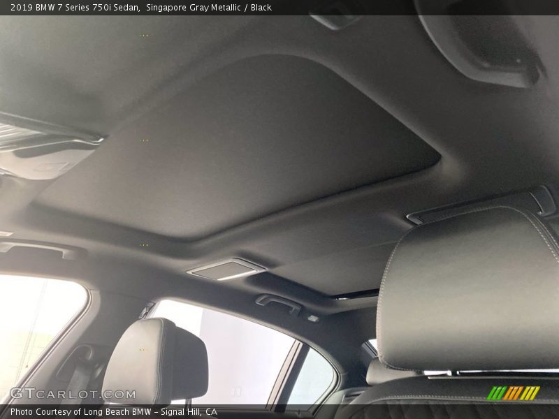 Singapore Gray Metallic / Black 2019 BMW 7 Series 750i Sedan