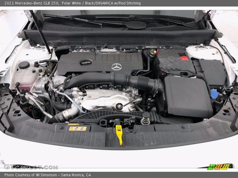 Polar White / Black/DINAMICA w/Red Stitching 2021 Mercedes-Benz GLB 250