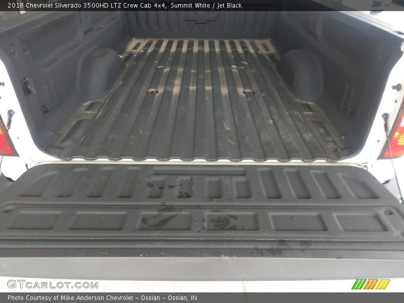 Summit White / Jet Black 2018 Chevrolet Silverado 3500HD LTZ Crew Cab 4x4