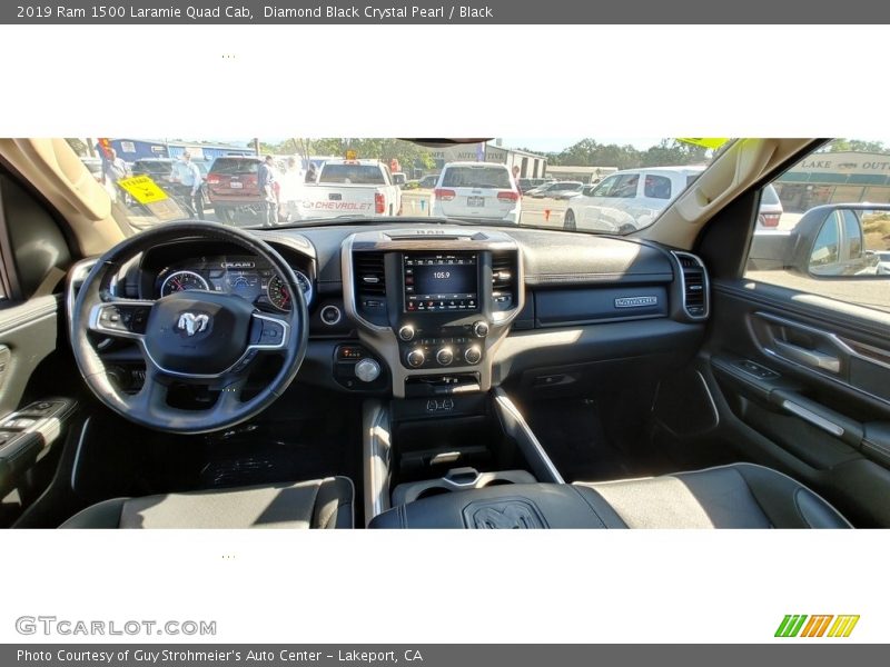 Diamond Black Crystal Pearl / Black 2019 Ram 1500 Laramie Quad Cab