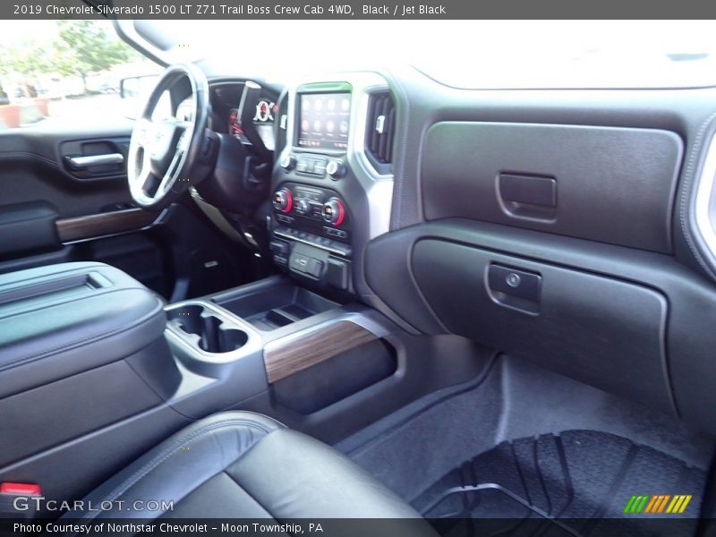 Black / Jet Black 2019 Chevrolet Silverado 1500 LT Z71 Trail Boss Crew Cab 4WD