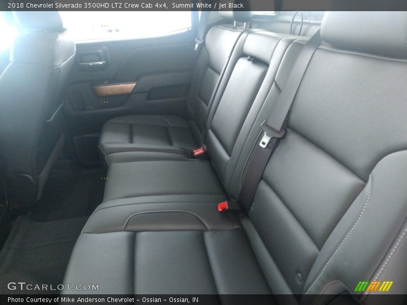 Summit White / Jet Black 2018 Chevrolet Silverado 3500HD LTZ Crew Cab 4x4