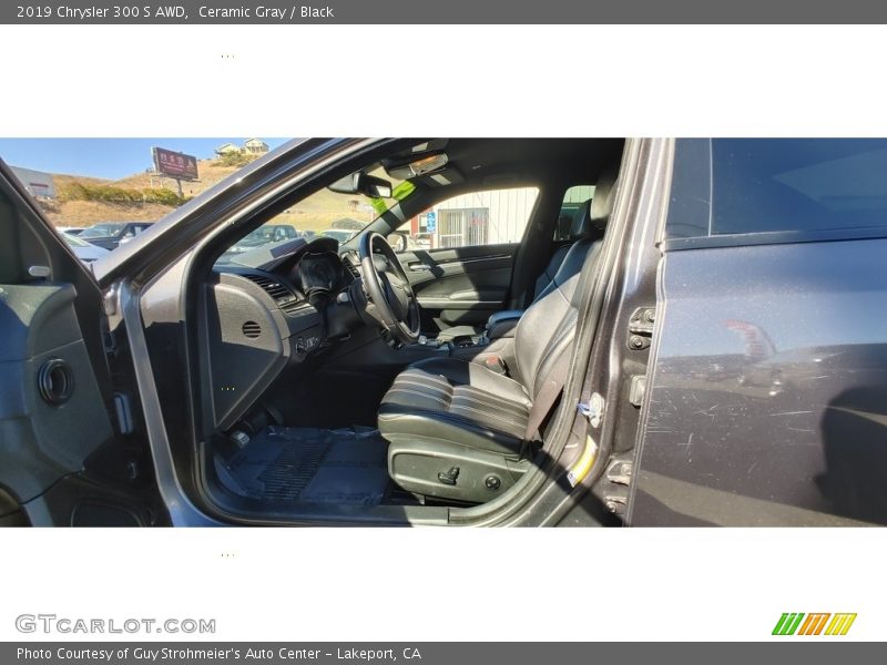 Ceramic Gray / Black 2019 Chrysler 300 S AWD