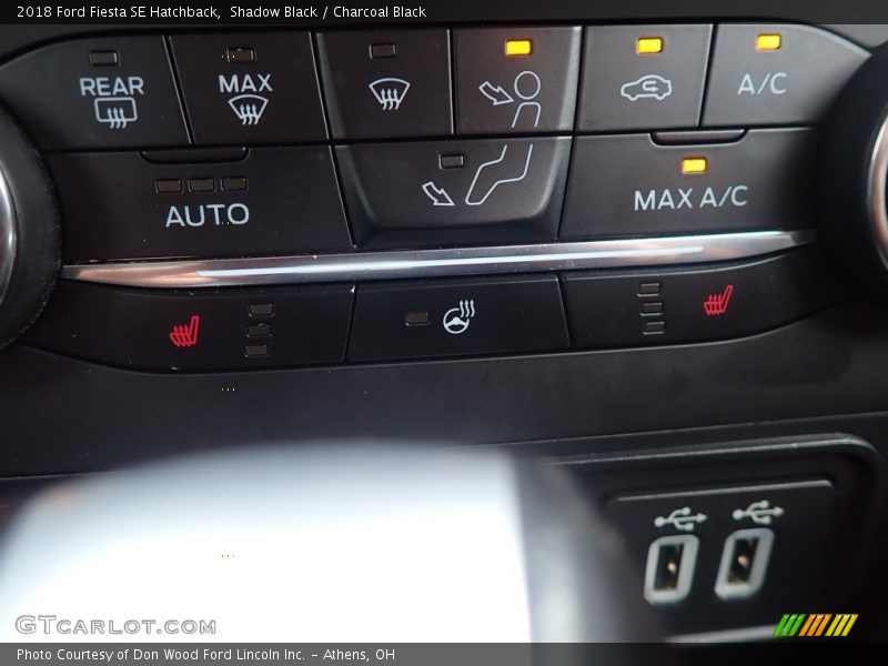 Shadow Black / Charcoal Black 2018 Ford Fiesta SE Hatchback
